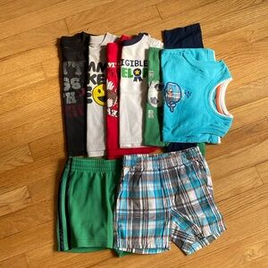 📦 24 mo/ 2T short sleeve bundle! 📦